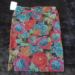 NWT Lularoe Cassie Skirt (L) Pink/Teal Floral